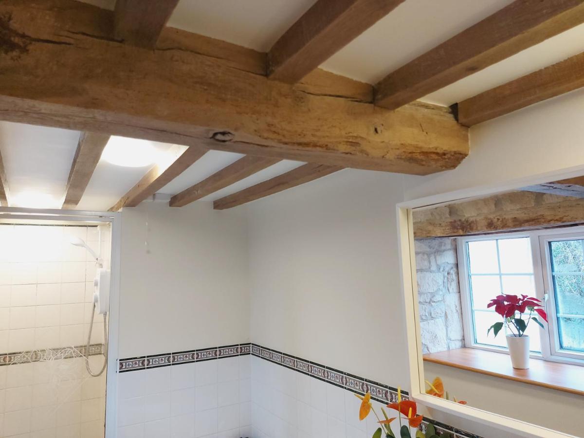 Thames Head Wharf - Historic Cotswold Cottage With Stunning Countryside Views Cirencester Kültér fotó